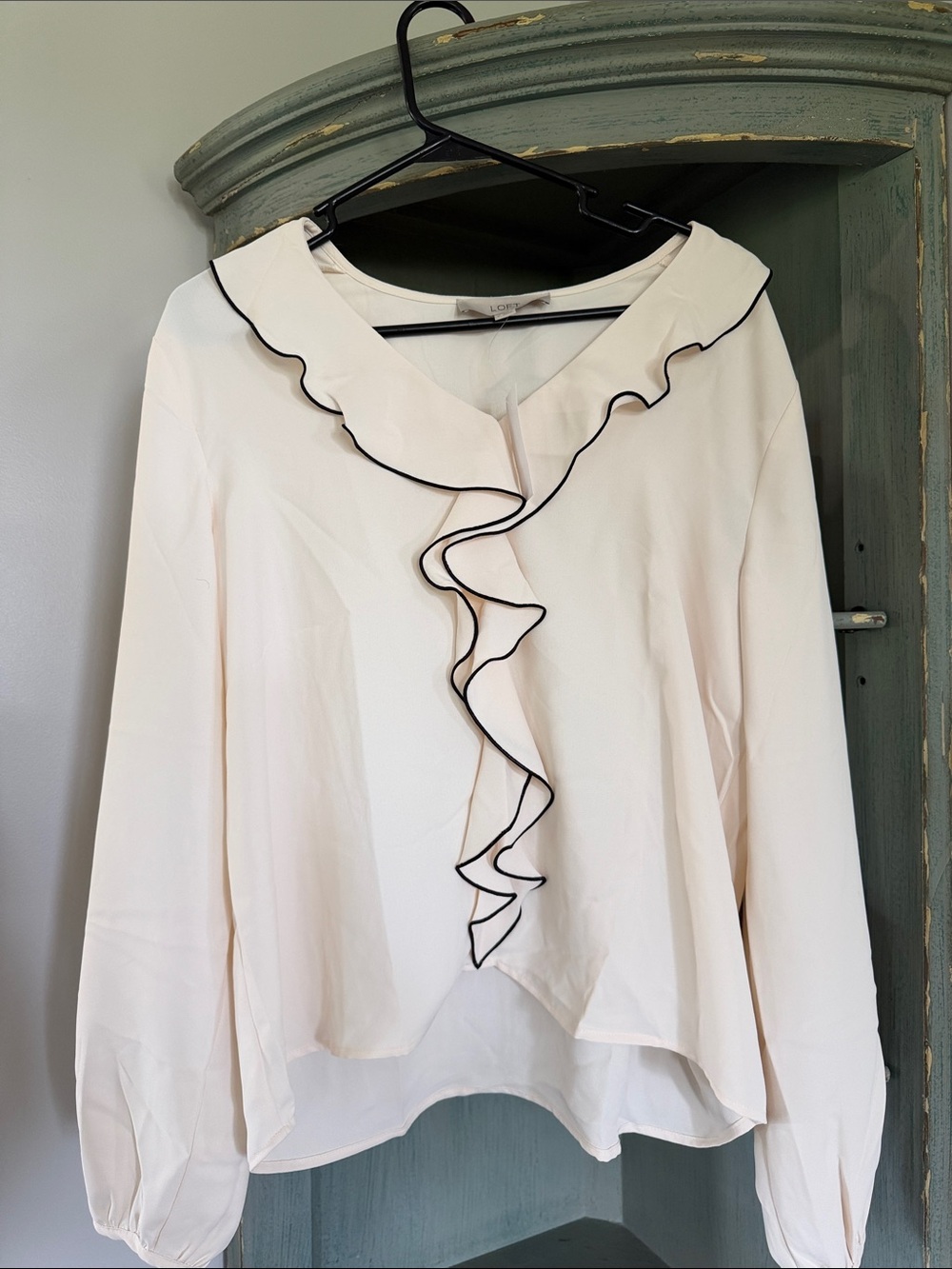 LOFT Cream Ruffle V-Neck Blouse with Black Trim NWT